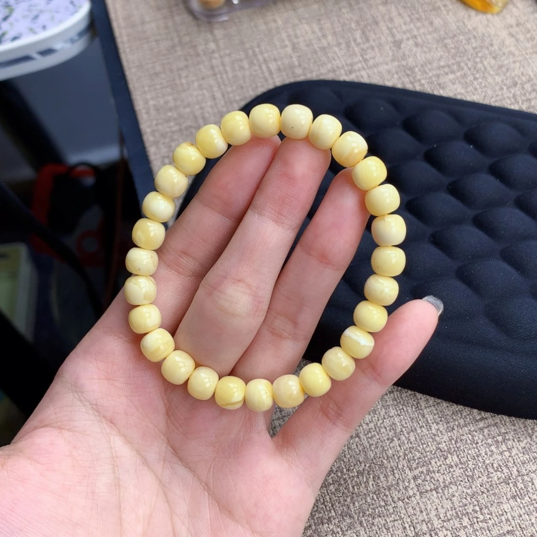 琥珀未镶嵌珠宝奇石8