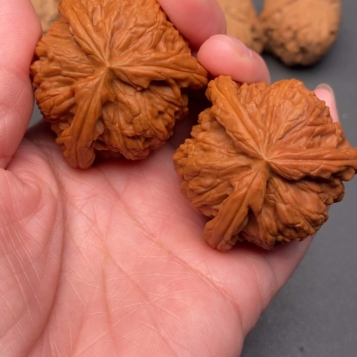 玲****吊坠文玩核桃核桃核桃核桃