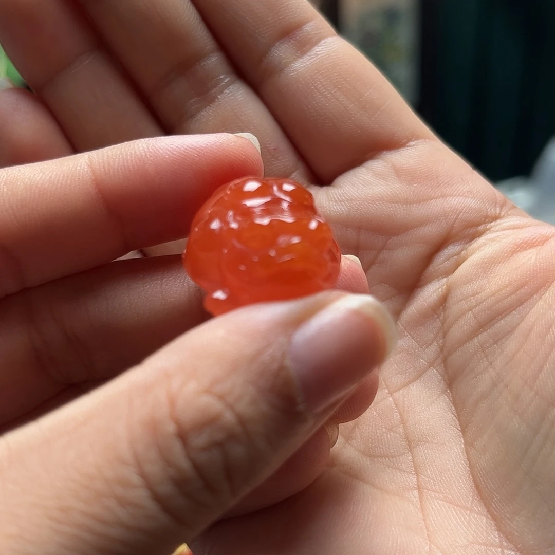 南红玛瑙未镶嵌珠宝奇石