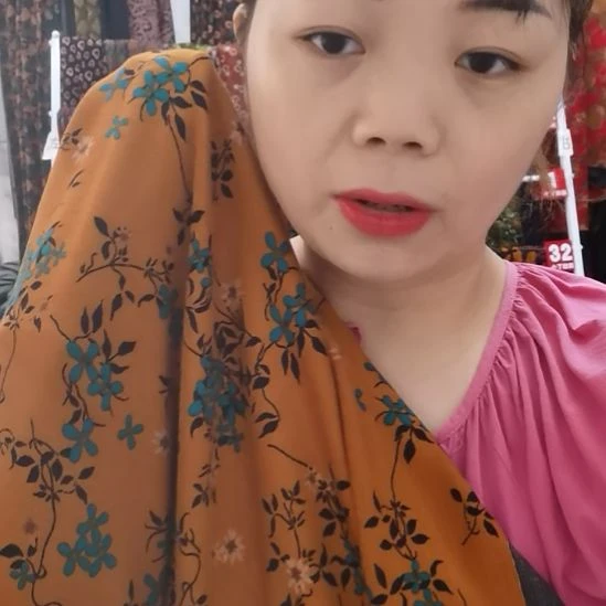 混纺一米五棉羊绒黄色清新花朵