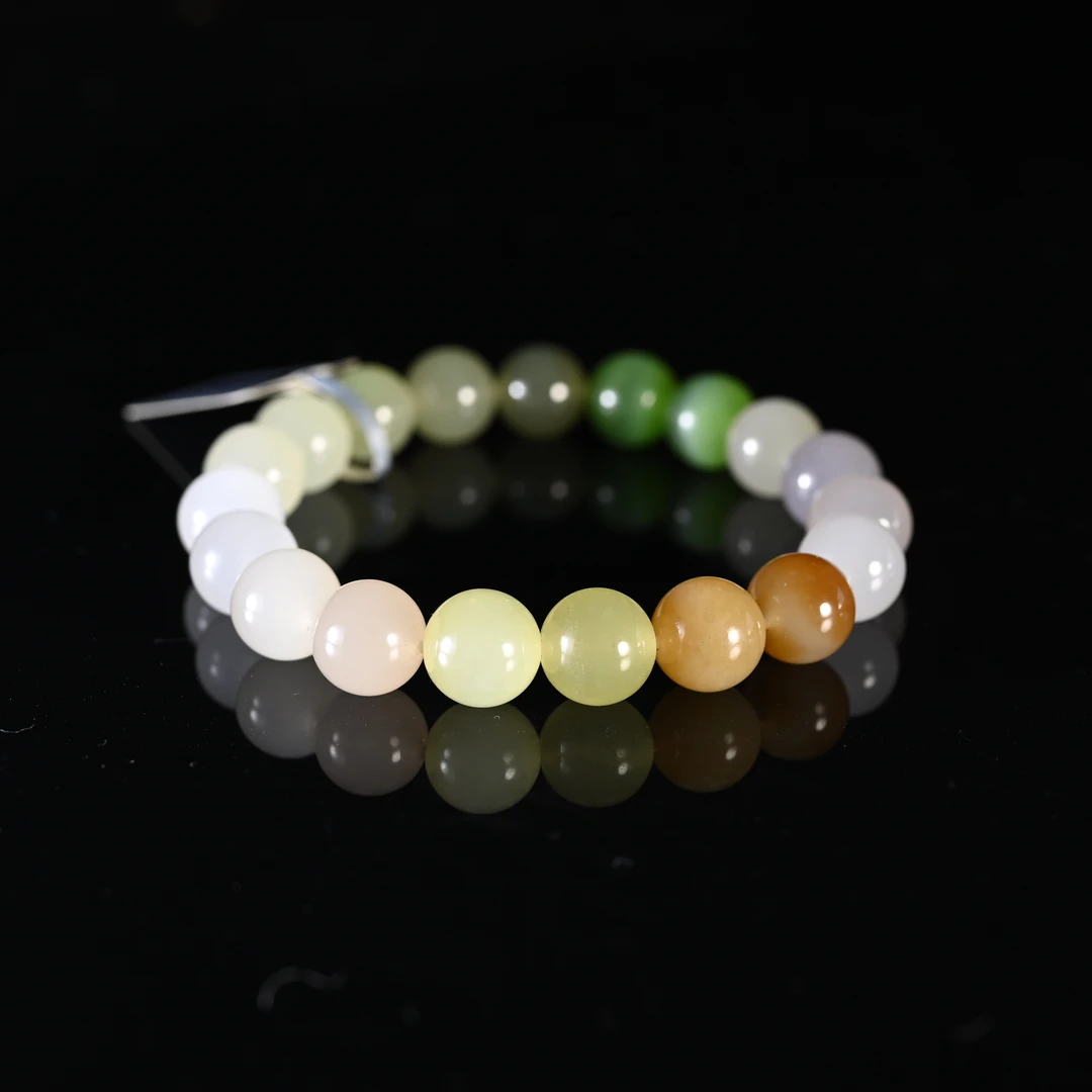 LOT8844 和田玉手串/保利