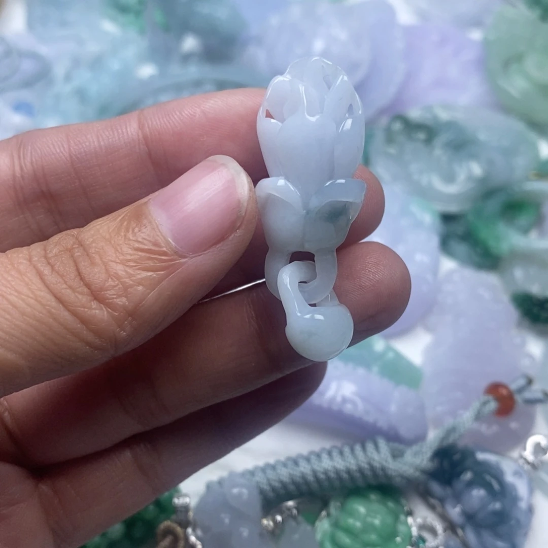 颈饰未镶嵌翡翠翡翠