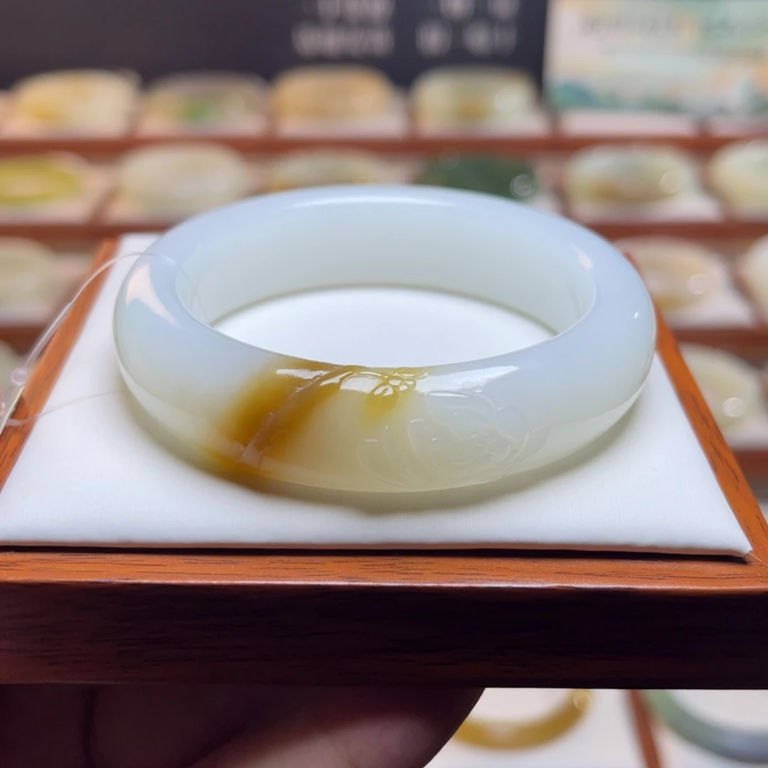 【闪购商品】和田玉手镯未镶嵌