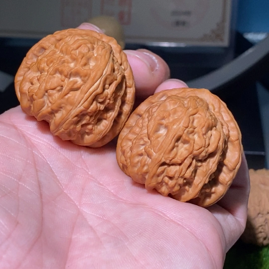 唯***1手串/手链核桃文玩核桃三角白狮子头