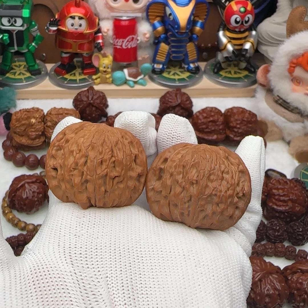 文玩核桃吊坠40白磨