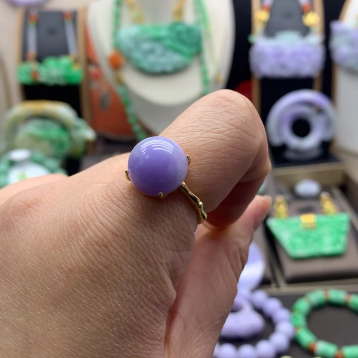 翡翠吊坠(不含链)未镶嵌?*?翡翠戒指