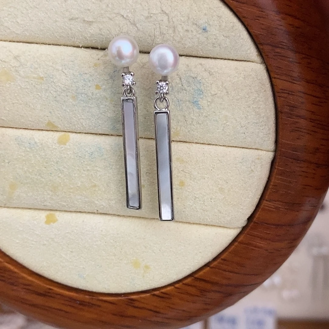 银S925镶嵌淡水珍珠耳饰