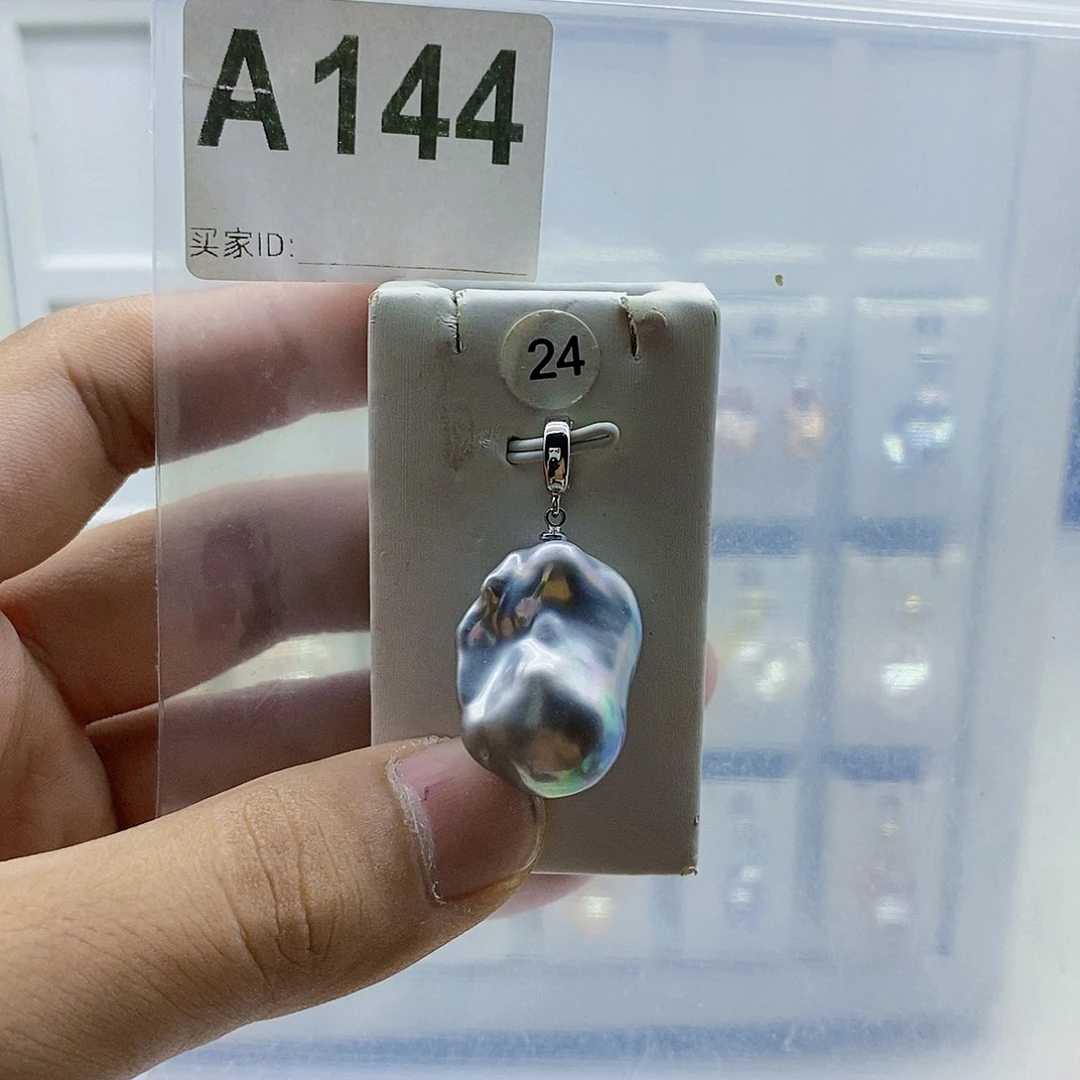 颈饰合金淡水珍珠