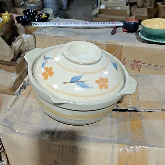 绿泥盘子碗茶壶啥都有