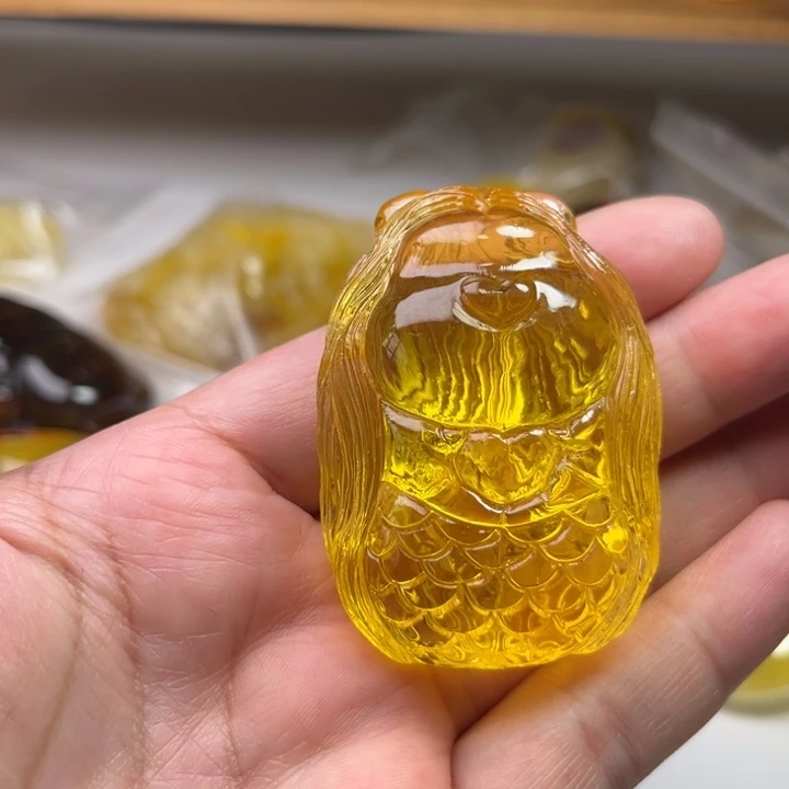 琥珀颈饰未镶嵌琥珀蜜蜡