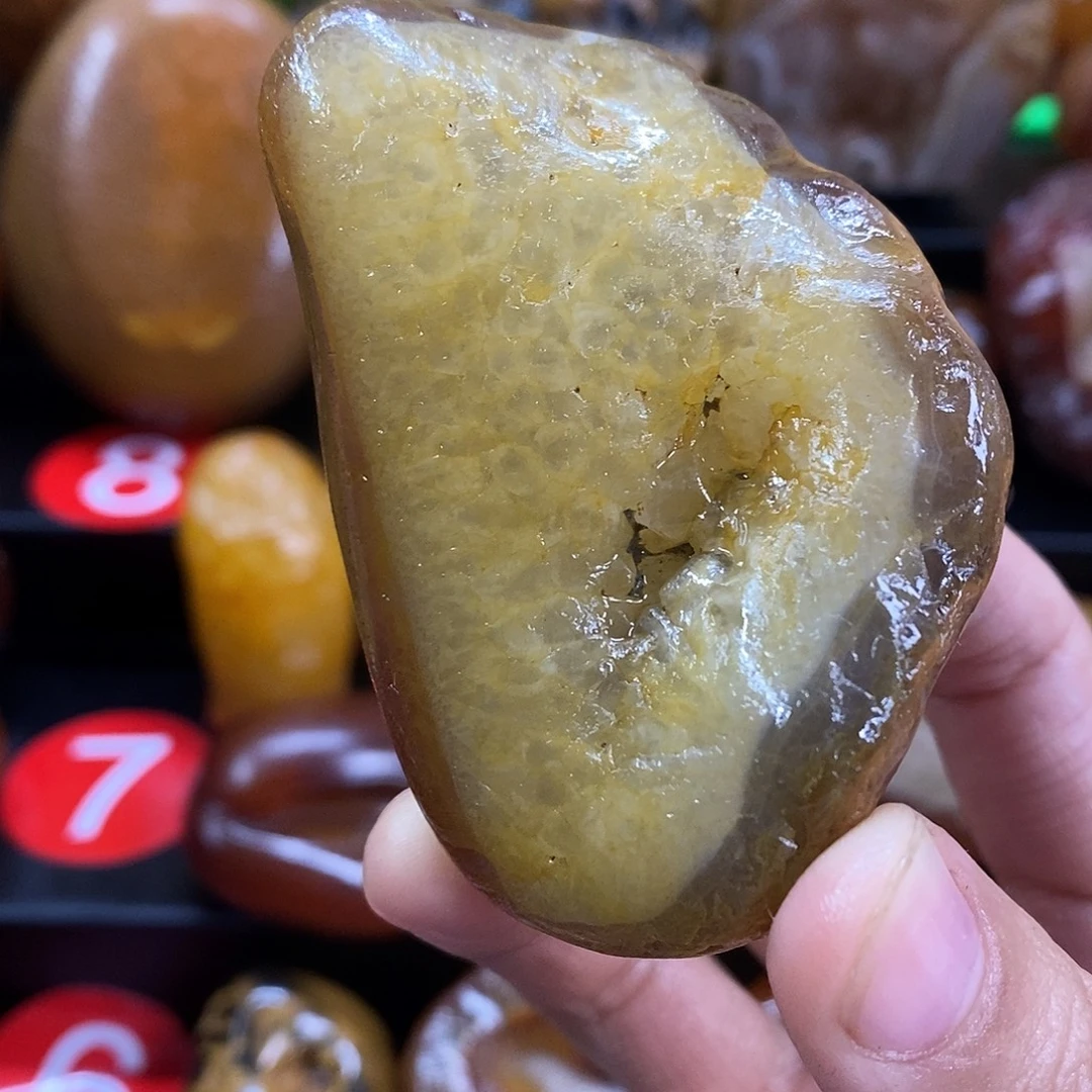 玛瑙/玉髓未镶嵌珠宝奇石