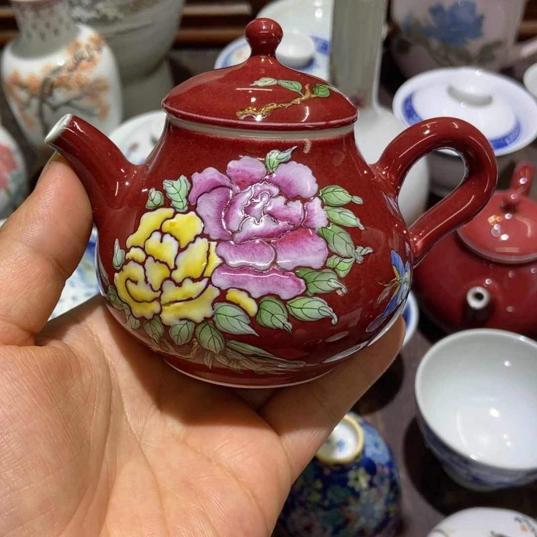 用***8杯子陶瓷艺术家的作品