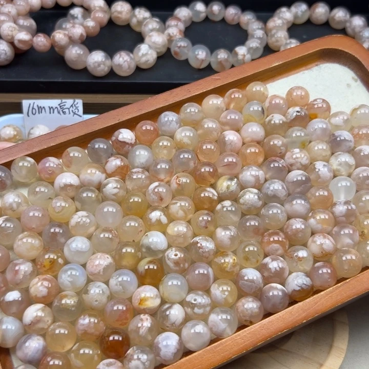 玛瑙/玉髓未镶嵌手链6毛克价随机100克13mm