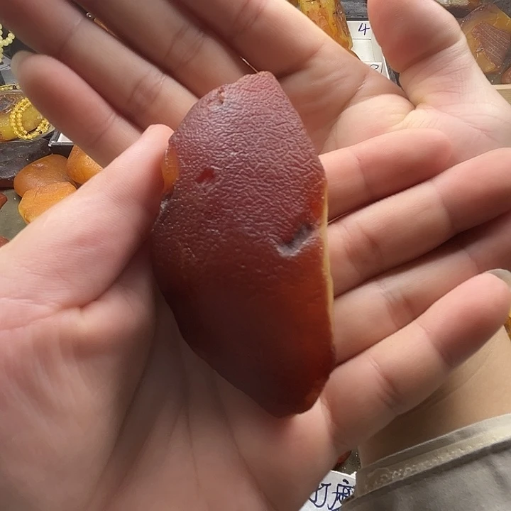 完***界定制琥珀未镶嵌纯天然蜜蜡吊坠