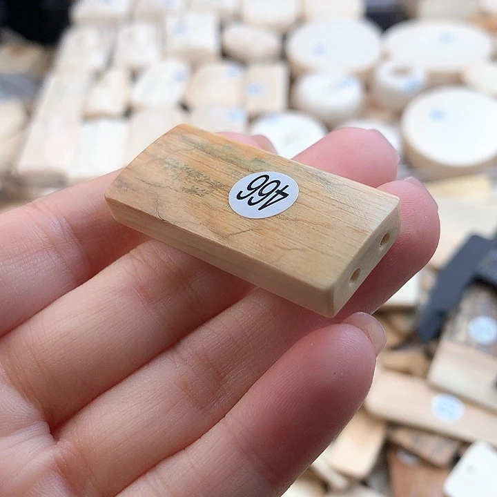 泥塑不打孔联系客服