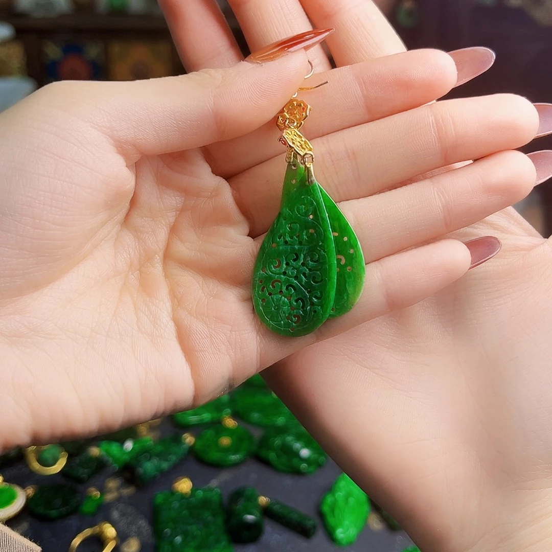 颈饰银S925镶嵌翡翠多样性