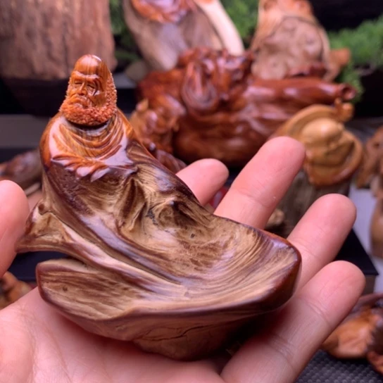 柏木（崖柏）秋*崖柏陈化
