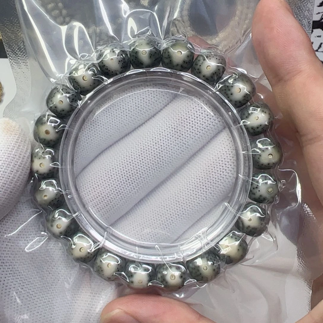 星月菩提手串11绿包白黄金瞳a3