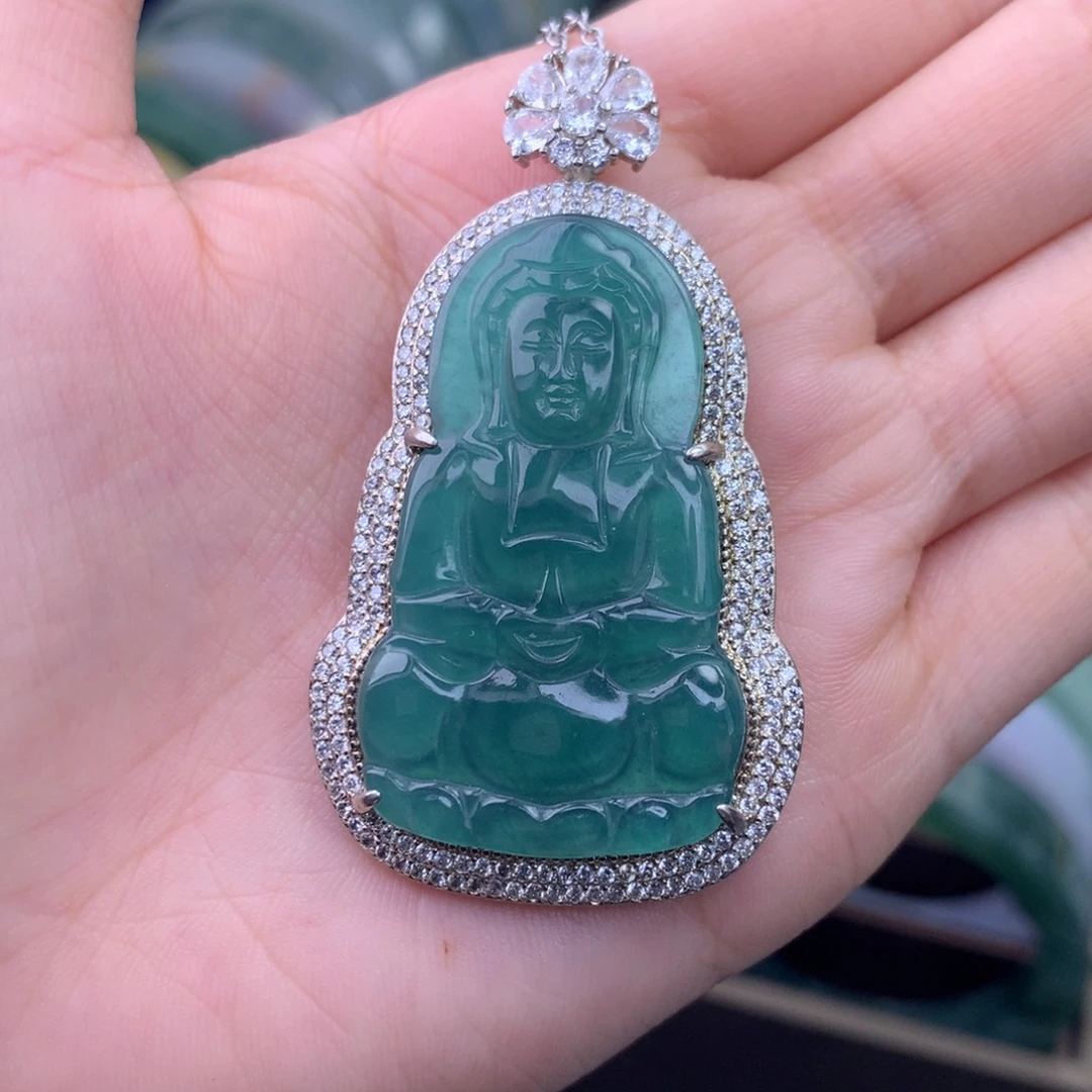 翡翠未镶嵌颈饰吊坠