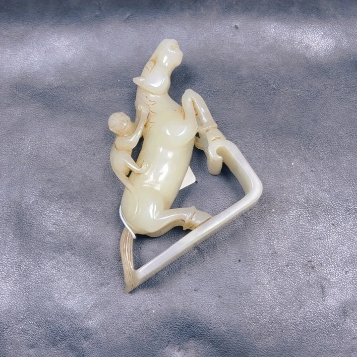 和田玉把件未镶嵌H****8