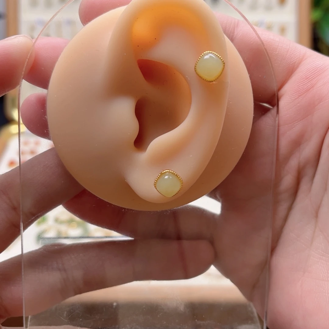 和田玉银S925镶嵌耳饰