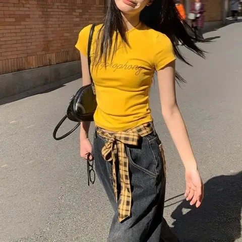 黄色字母烫钻正肩短袖t恤女夏季修身显瘦美式辣妹短款上衣