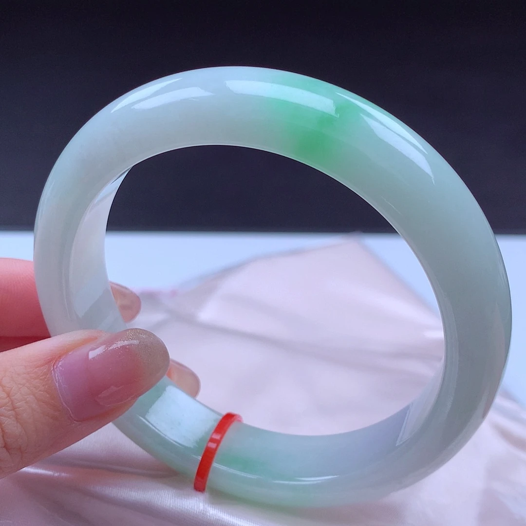 翡翠未镶嵌手镯001951手镯