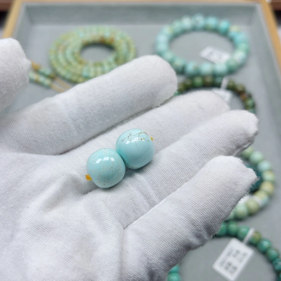 绿松石未镶嵌挂件