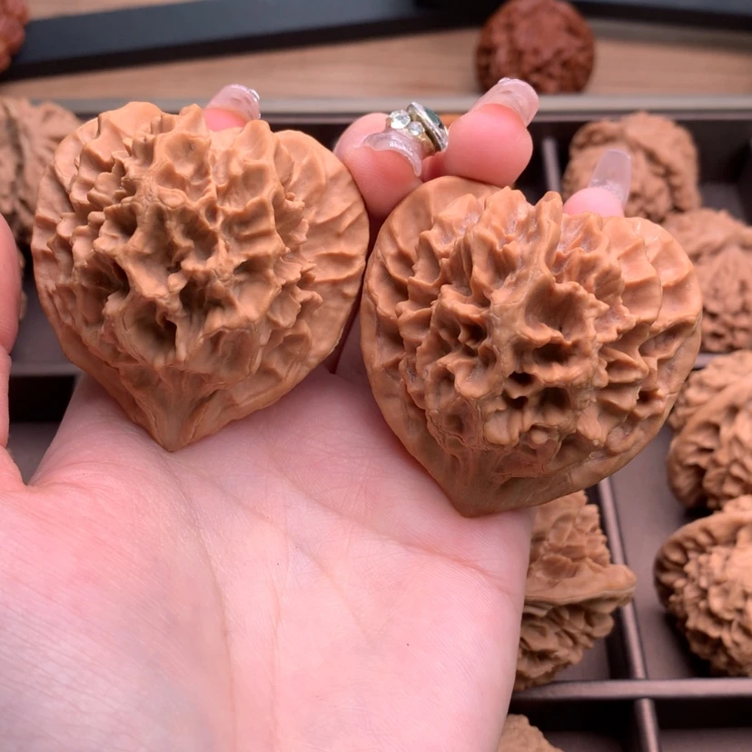 【闪购商品】文玩核桃把件秦岭野生核桃