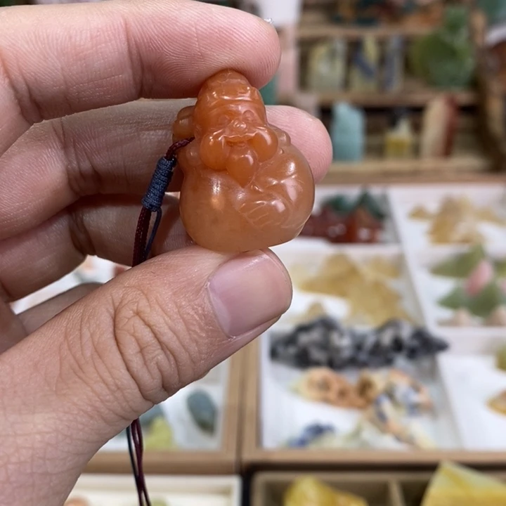 乐***想老挝石桃花洞小人手机挂件