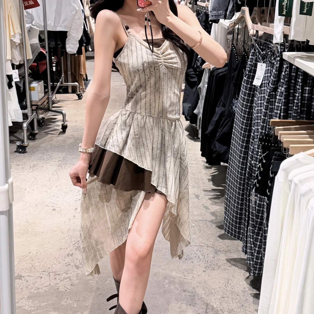 【沙丘来信】不对称下摆辣妹裙吊带百搭显瘦连衣裙A604LQ10264