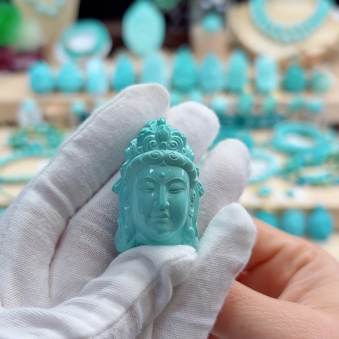 绿松石未镶嵌珠宝奇石