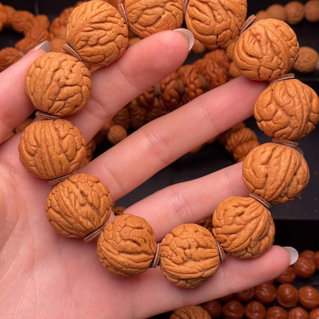 桃核吊坠龙珠23。