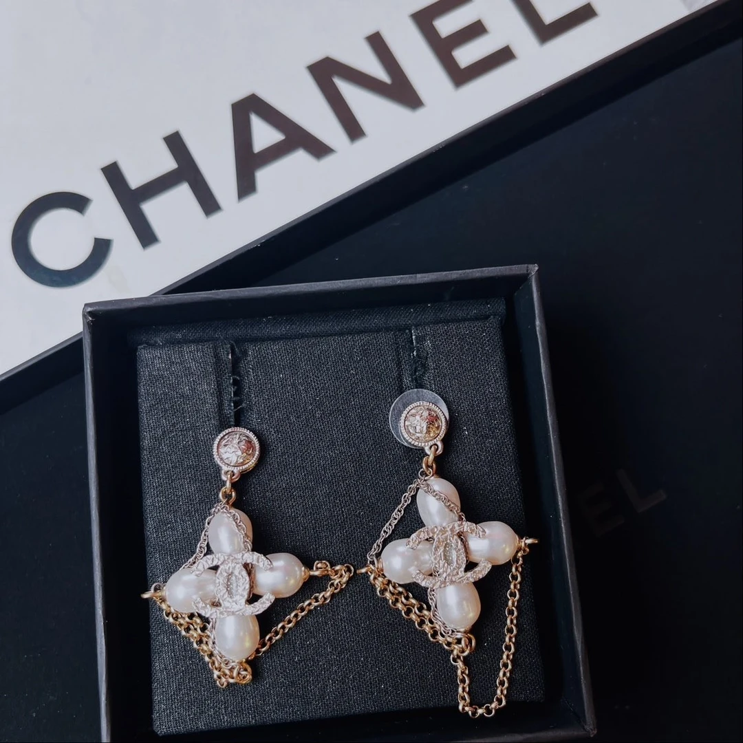 95新 Chanel/香奈儿 柚礼中古/香奈儿珍珠十字流苏耳钉CG503124