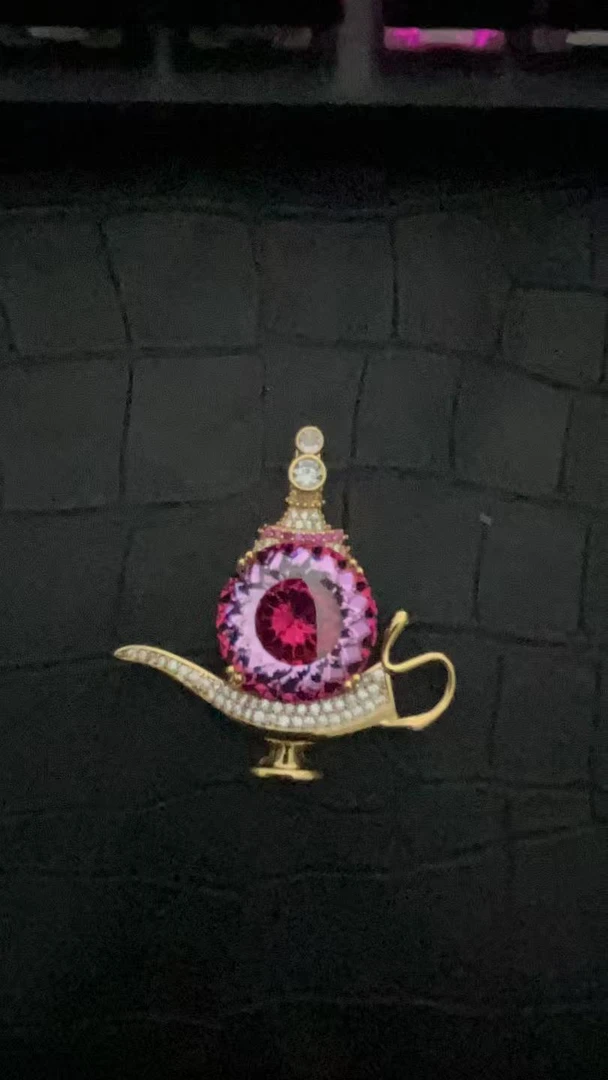 【南非定制】经典高级轻奢大气百搭吊坠yt0068