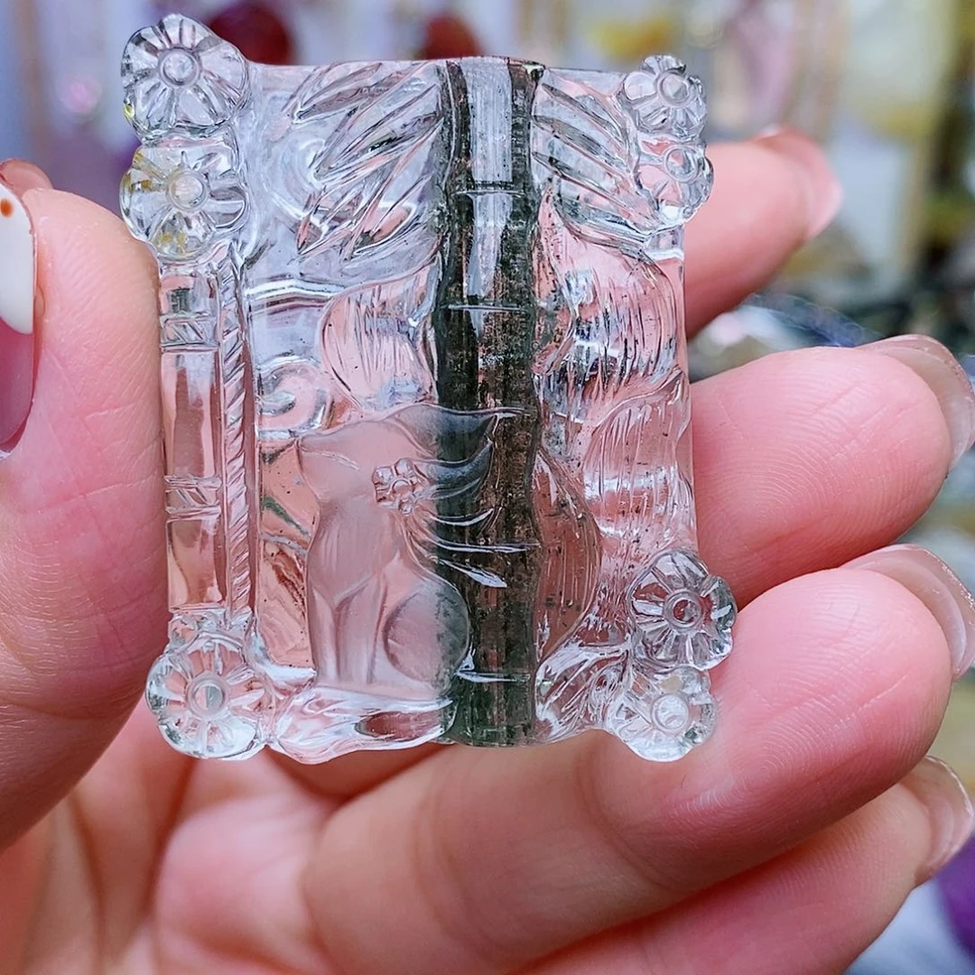 未镶嵌吊坠(赠链)水晶