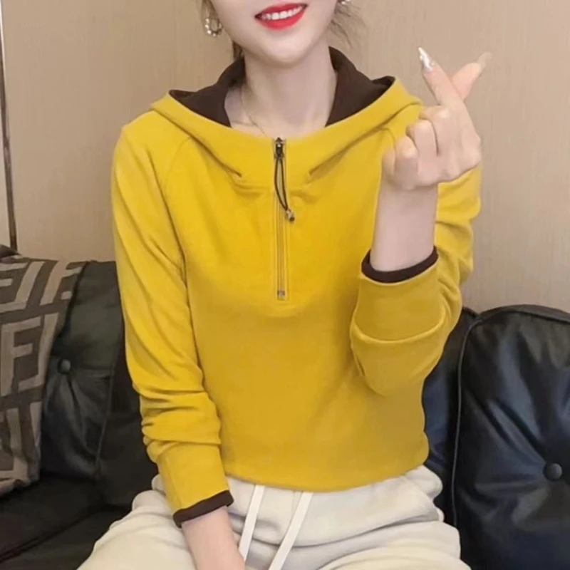 时尚洋气双面绒拉链连帽拼接卫衣冬季新款保暖精致休闲减龄