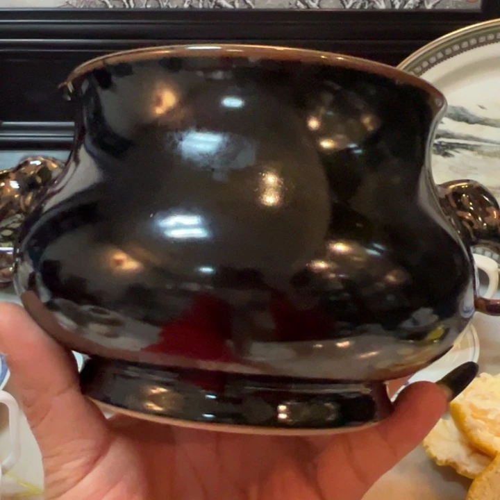 虎***人乌金釉双耳香炉手工拍