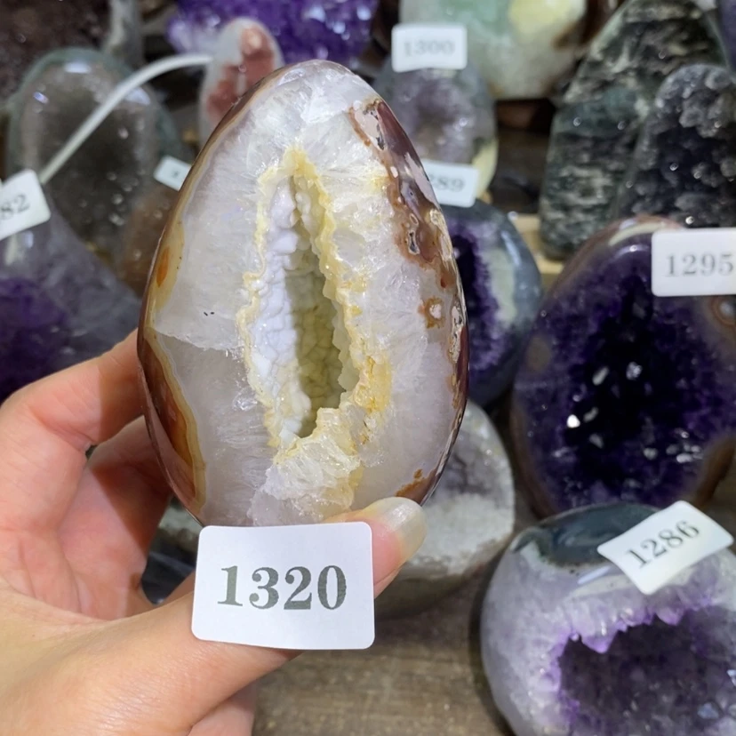 【闪购商品】未镶嵌大型摆件（非配饰）紫晶