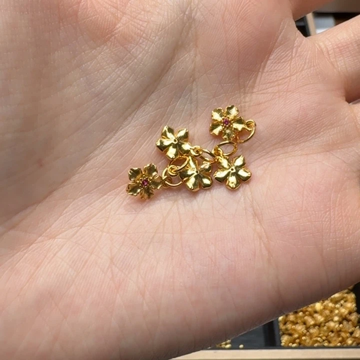 未镶嵌挂件翡翠福利5个，不包邮，拍一单邮费发货