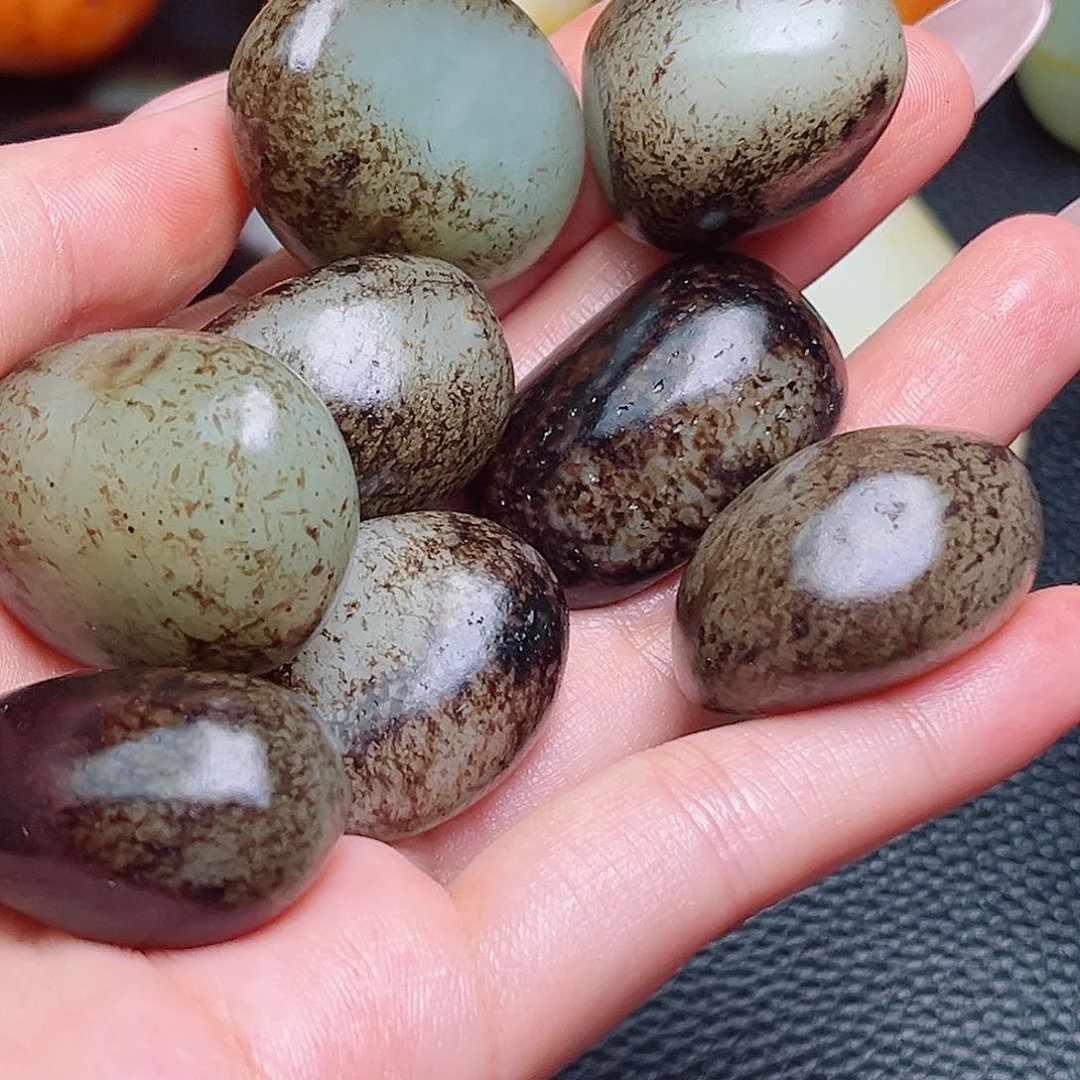 和田玉未镶嵌挂件花*雁