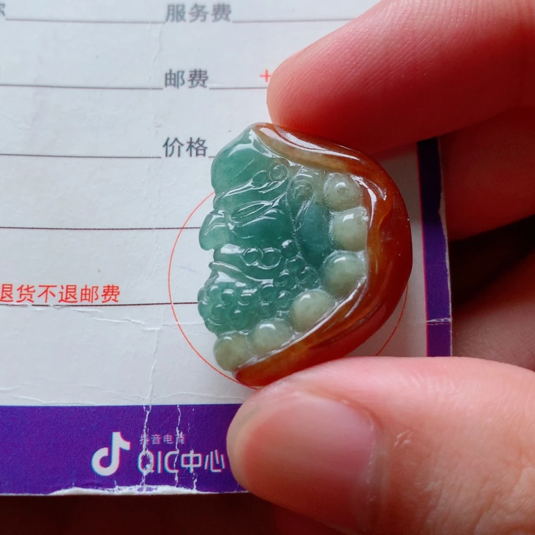 翡翠未镶嵌颈饰达摩祖师