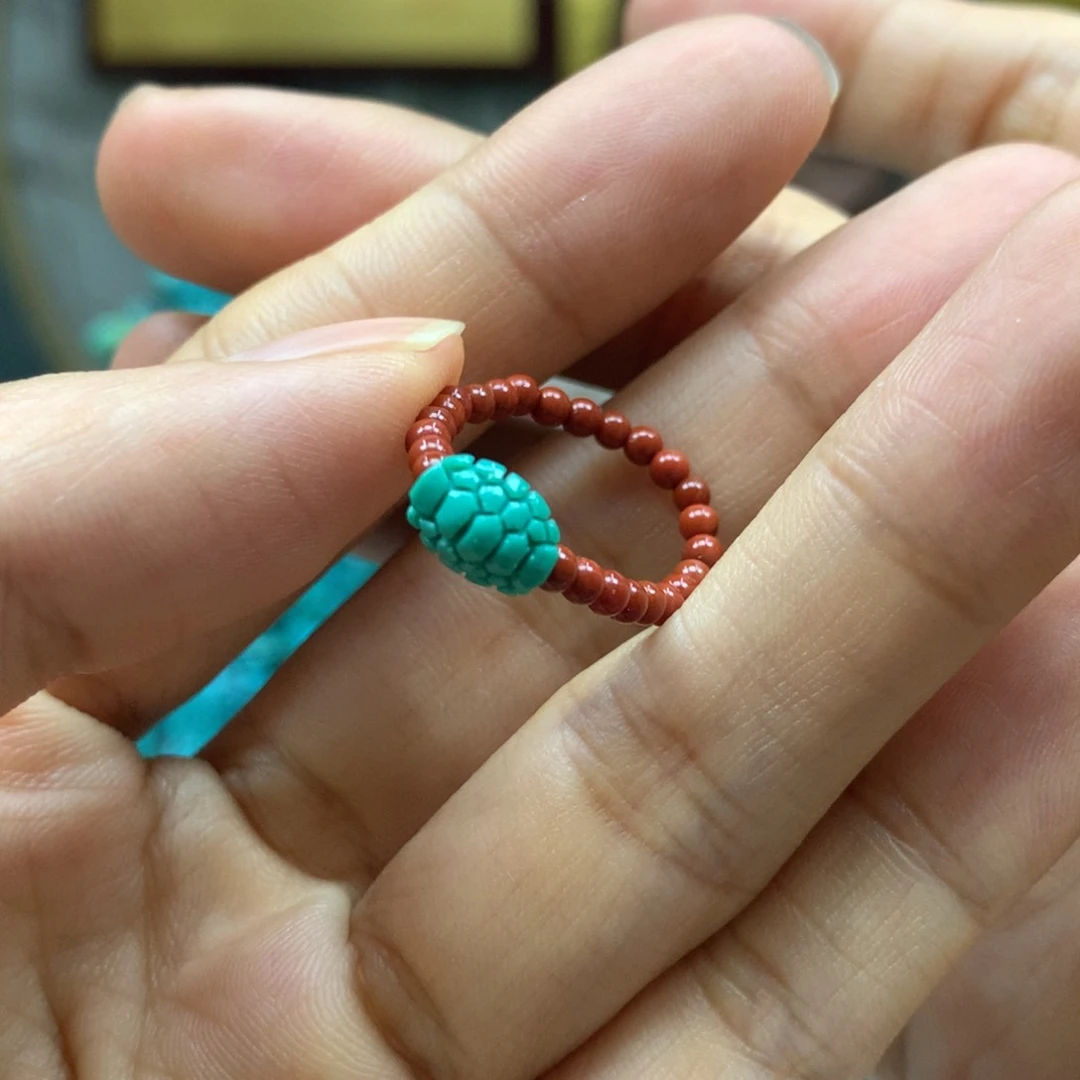 南红玛瑙配饰未镶嵌