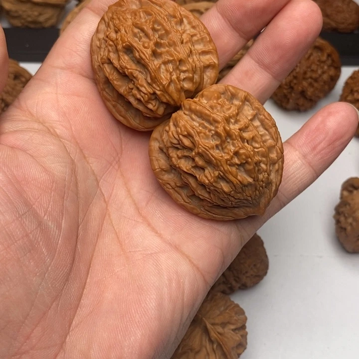 伟***产手串/手链核桃麦虎狮子头40尺