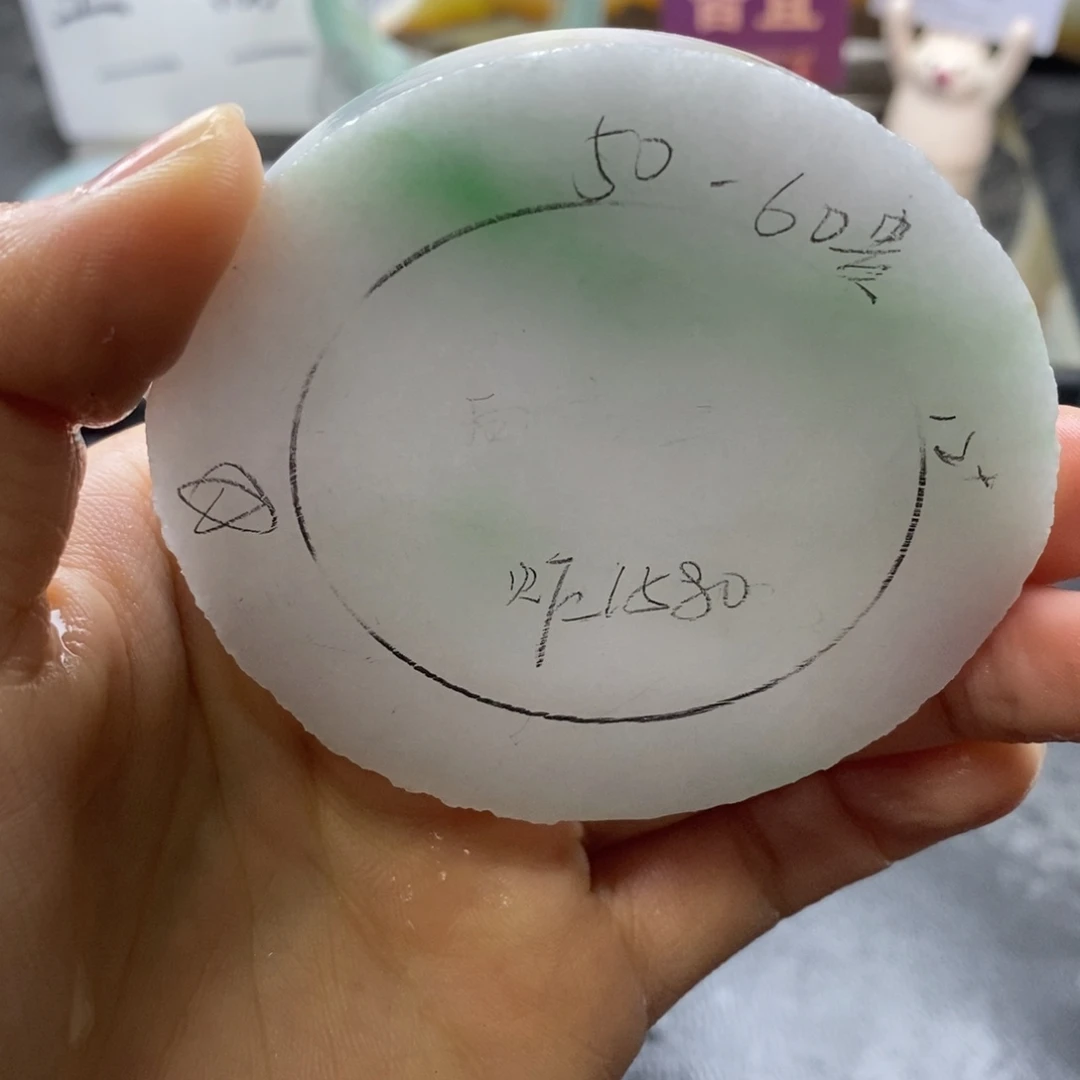 定制翡翠未镶嵌翡翠手镯