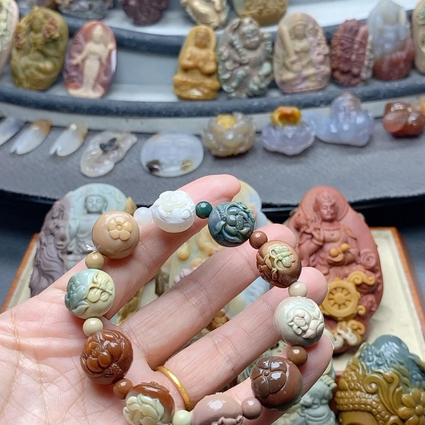 【闪购商品】定制石英质玉吊坠未镶嵌