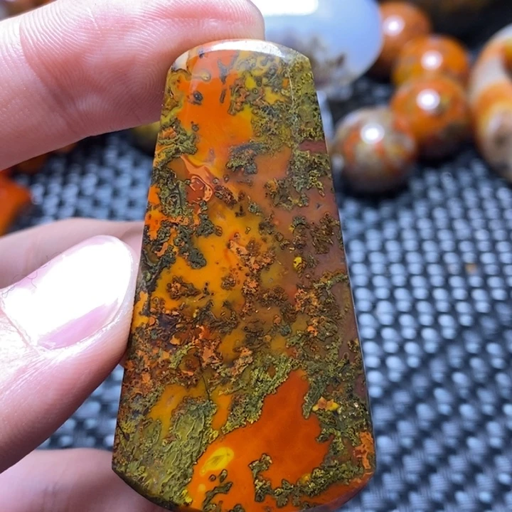 玛瑙/玉髓颈饰未镶嵌t****w