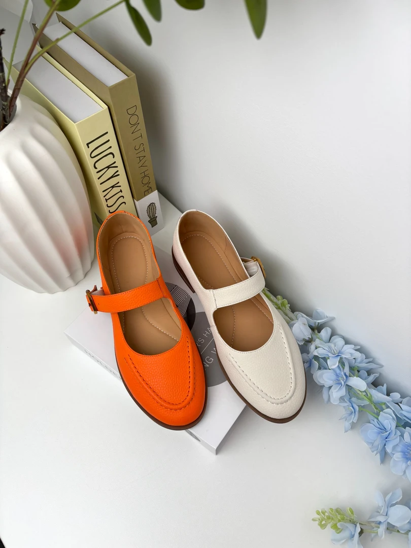 [L‘uminora] 欧若风牛皮圆头玛丽珍一字带法式复古粗跟女单鞋 HH1