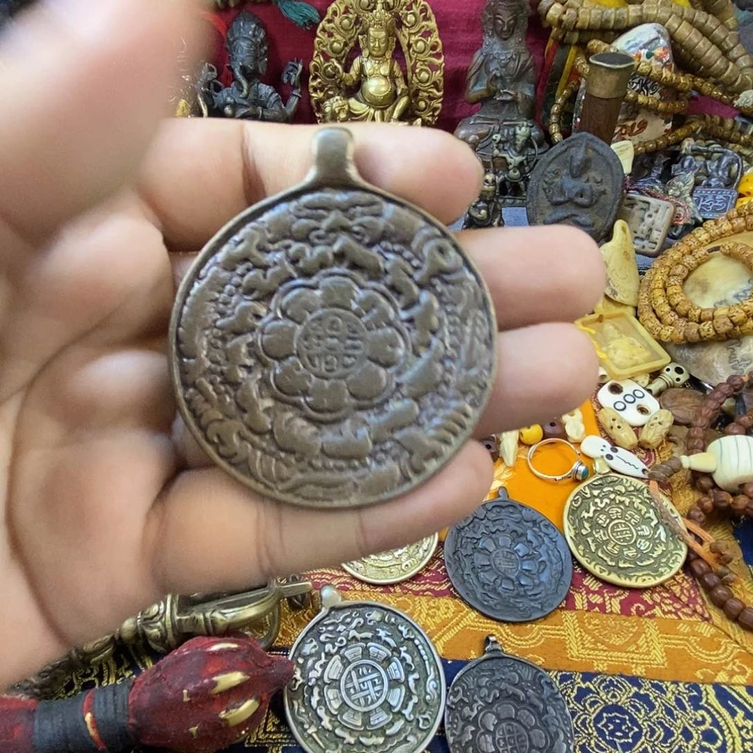 戈***亚石英石铁合金恭喜发财扎西德勒