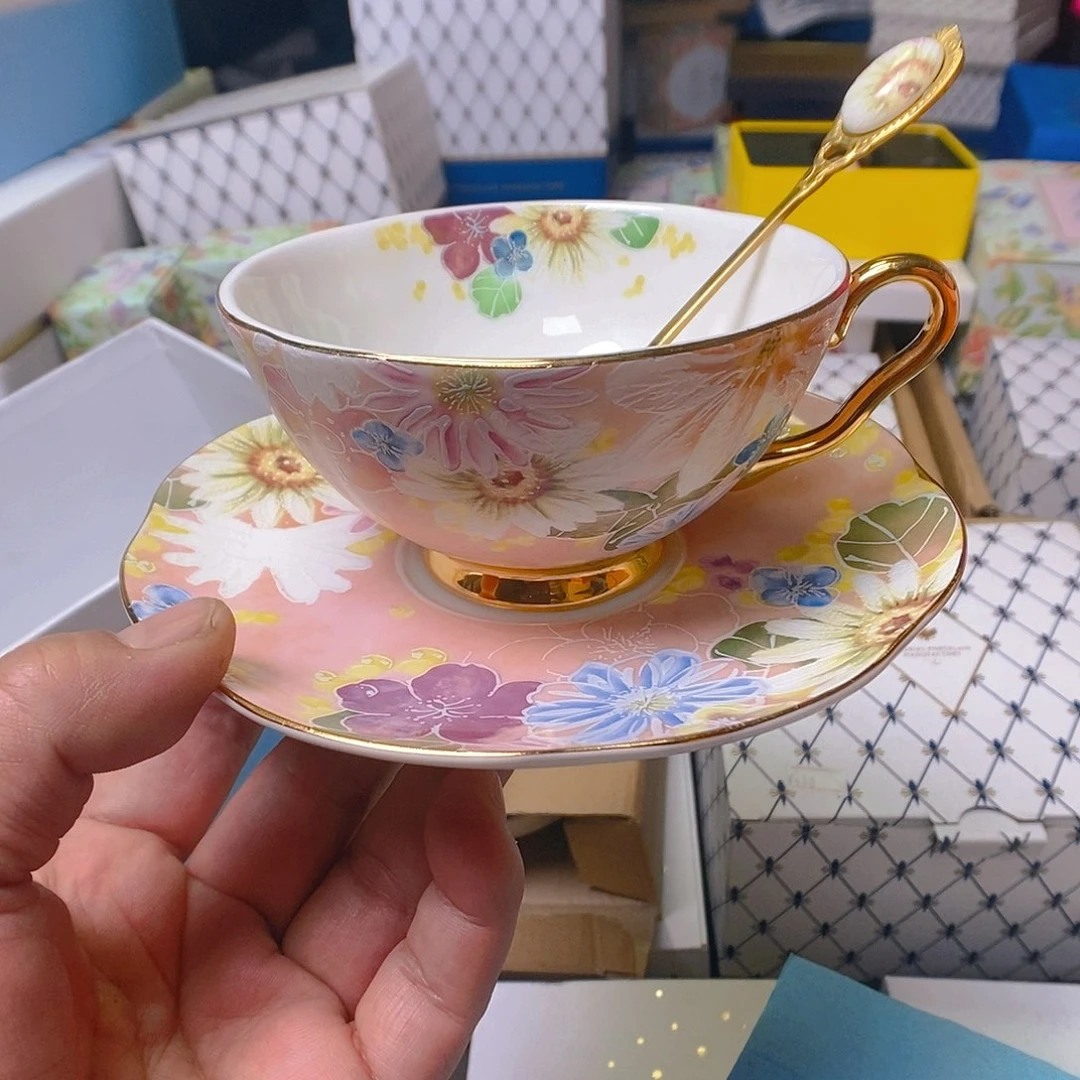 瓷片开播时间每周日